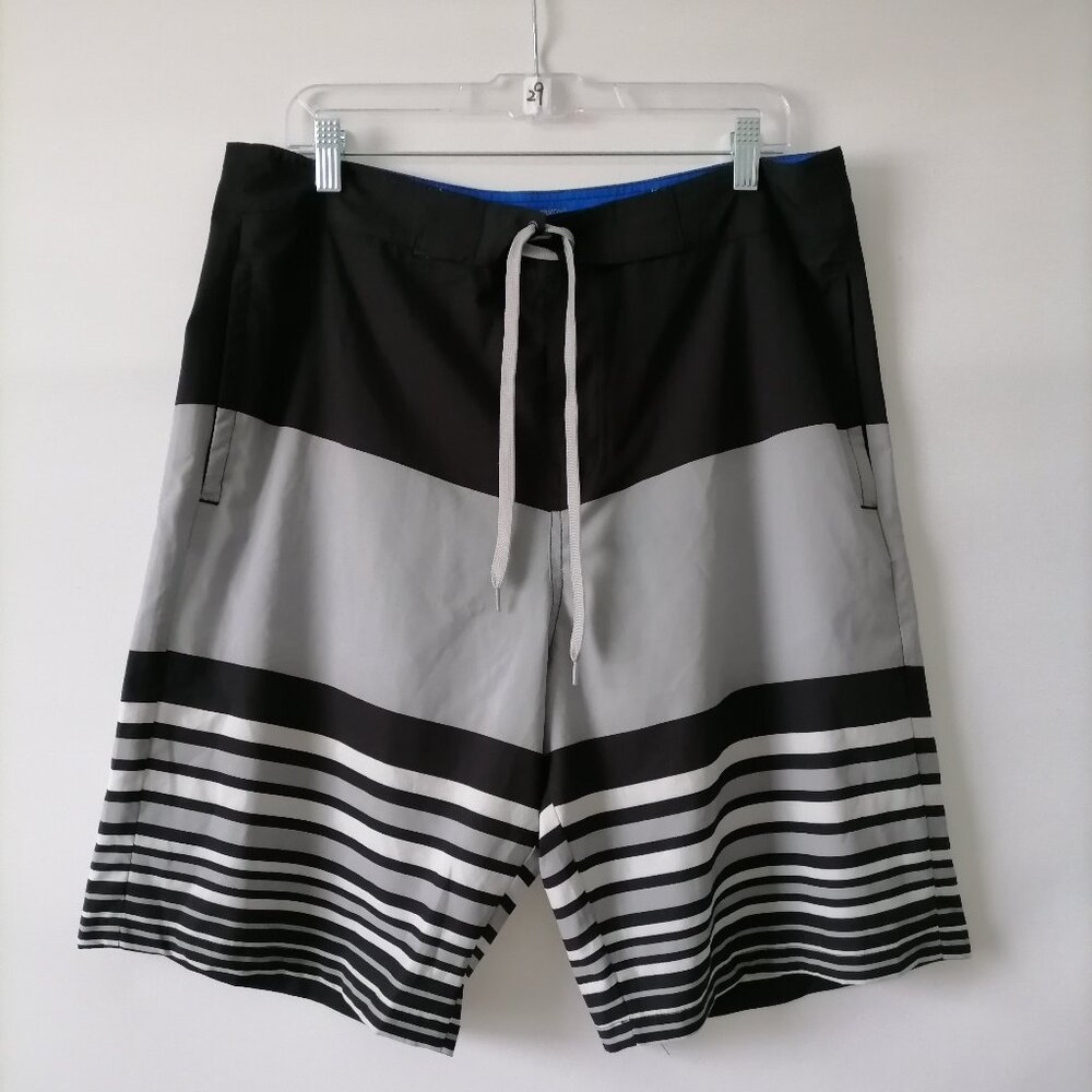 Black Clover Mens Black Gray High Rise Flat Front Swimwear Shorts Size L